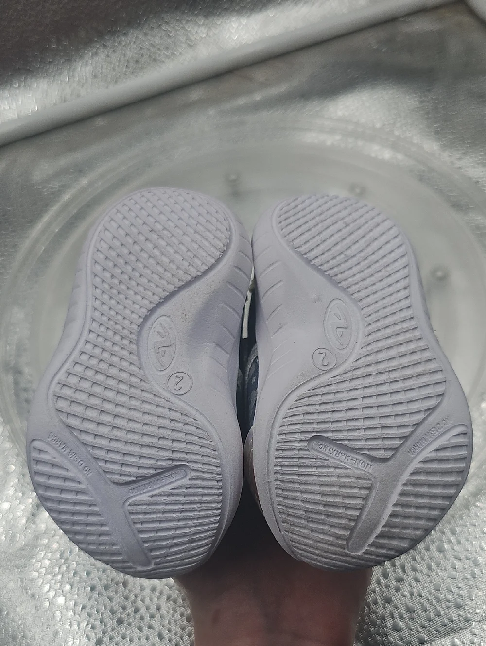 S Gray And White Unicorn Deorated Athletic Works Shoes Size 2